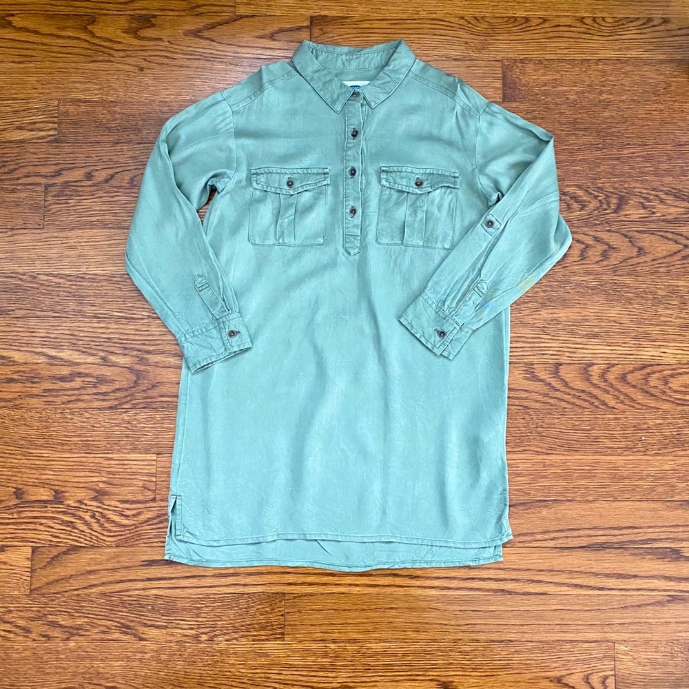 Old Navy olive soft tencel dress. EUC